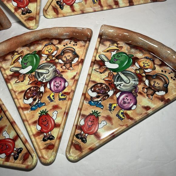 Deborah Mallow Pizza Slice Shaped Party Plates Plastic Set of 6 Vintage 90s - Picture 3 of 8